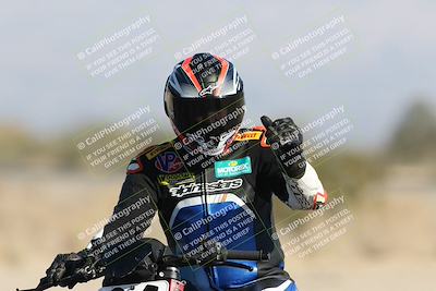 media/Dec-07-2025-CVMA (Sun) [[3e7d2de5dc]]/Race 5-Formula UL-CVMA Hooligans-American Thunder/